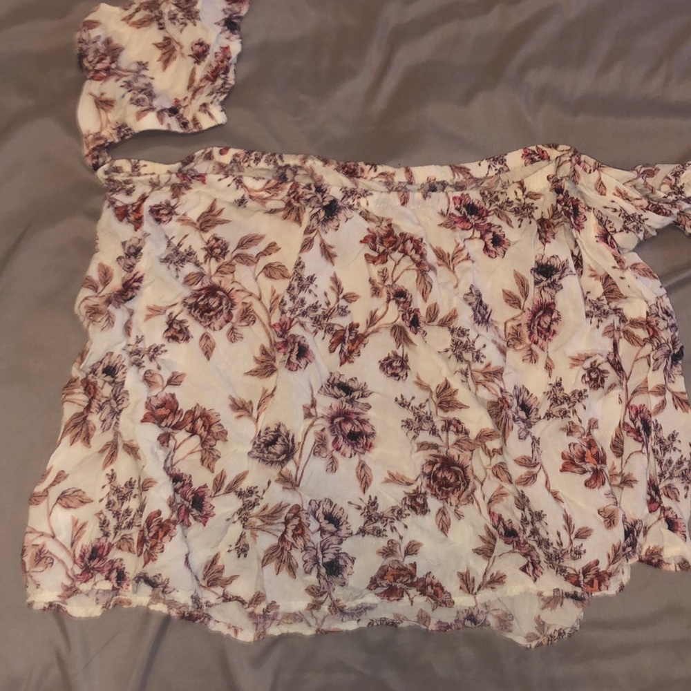 Off the Shoulder Floral Top
